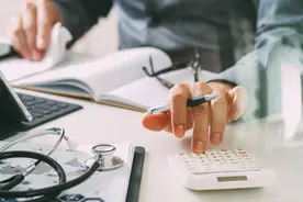 “返还型”重疾险，没得病能返钱？保险公司会做“亏本生意”吗？图片