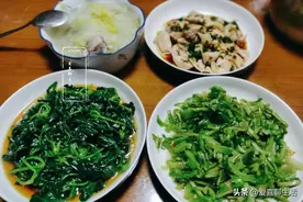 儿媳晒婆婆一人食清爽午餐，三菜一汤，仪式感强，网友：健康饮食图片