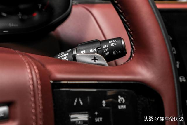 新车｜百万级SUV还能怎样平衡动感和舒适？试驾全新揽胜运动版