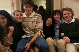 坐其大腿，溜冰场公然亲吻！谷爱凌男友身份揭开，LV公子输得不冤图片