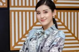 越南“第一美女”有多撩人？身材好气质佳，网友：太自律了图片