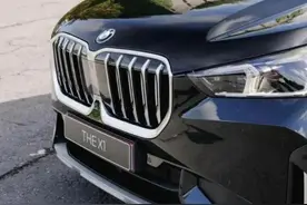 全新宝马X1减配了？顶配再也不用爱信8AT，车头越来越像百万X7图片