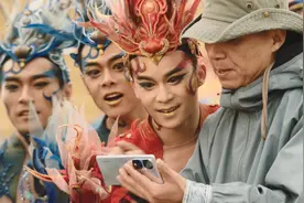 被河南卫视男子群舞的阳刚气震撼到，网友：成团出道吧哥哥们图片