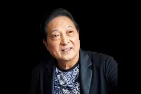 “大师”王林：在金钱和谎言中迷失自我，结局早已命中注定图片