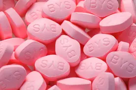 一女子连续吃10年西地那非，有没有搞错？这不是男科用药吗？图片