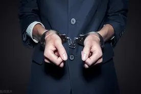 科普：警用手铐和军用手铐有什么区别？特种部队的手铐是亮点！图片