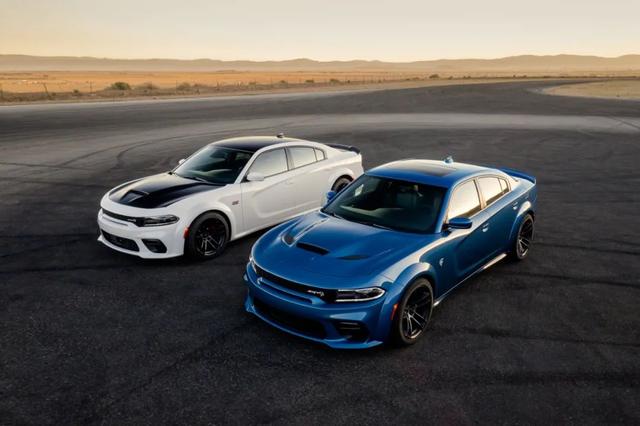 纯种美式肌肉 丨 平行进口的道奇“充电器”/Dodge Charger
