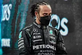 调查结果推迟！国际汽联逼着汉密尔顿做选择，F1七冠王心灰意冷图片