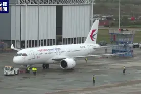 C919大型客机内部长啥样？细节曝光→图片