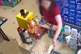 妈妈私拆女儿毕业档案袋，人才服务中心回应：档案拆了就没用了，按规定应公对公传递，不经个人手图片