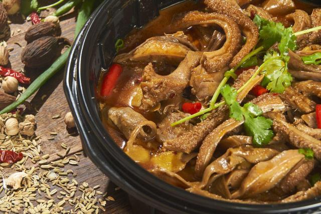 点火锅时,牛百叶,牛肚,毛肚傻傻分不清!到底有什么区别?