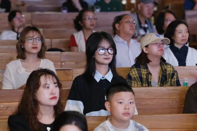 顾久讲述“我心目中的文化、贵阳文化与历史演变”｜《贵阳历史文化丛书》系列讲座第一讲