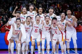 韩旭：荣誉来之不易这块奖牌非常沉重 李梦：因发烧错过比赛很遗憾图片