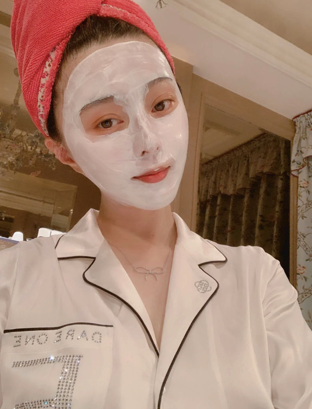 30、40岁的女人想要抗衰老，别着急用“视黄醇”，这样做更有效