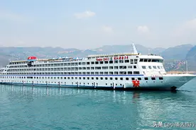 乘坐长江三峡游轮，船上怎么安排房间？是先到先得还是随机分配？图片
