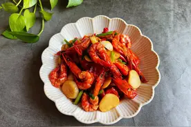 立冬后多吃此肉，比牛羊肉便宜，也更鲜美，简单一炒上桌，香又鲜图片