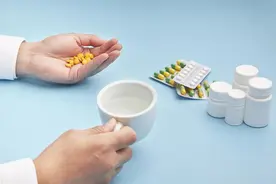 营养神经药界的“老大哥”——甲钴胺，吃多久才能停？给你说清楚图片