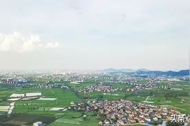 为什么买了房要炫富，“衣锦还乡”的底层生存逻辑你不懂图片