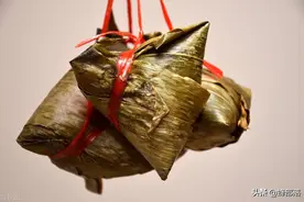 蜂蜜绿色天然，搭配粽子怎么吃？用错方法，不如吃白糖，早了解​图片