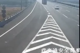 九张动图告诉你：高速错过出口，一定要“将错就错”继续行驶，到下一出口下高速后再掉头返回。图片