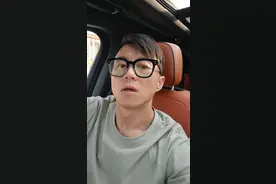 我刚才听说了一个事，我都惊了！希望不是真的…………[黑线][汗]视频封面