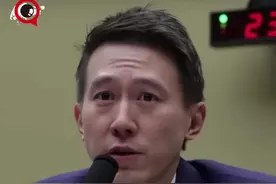 TikTok首席执行官周受资听证会现场霸气回怼物理问题，让人拍手叫好。#新加坡##TikTok#视频封面