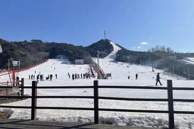 今天起，北京滑雪场迎来全面开板！游玩攻略来了——