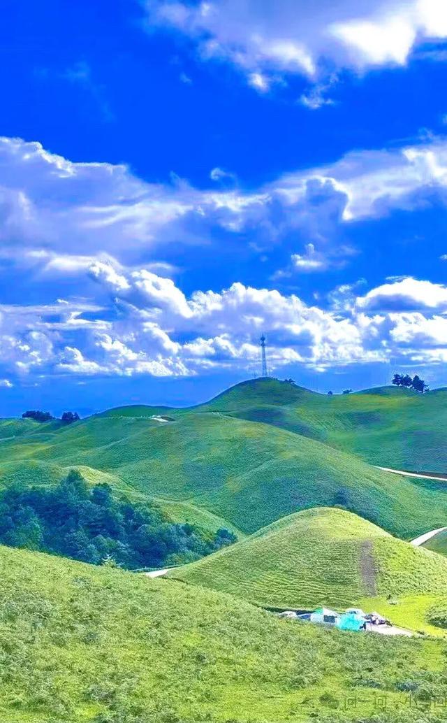 与大地同频呼吸！这个秋天，总要去寻甸草原秘境寻找下自己的“阿勒泰”时刻了