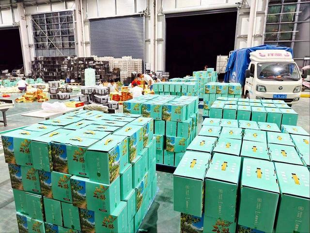 网点铺到村  农货好进城  孝昌电商企业国庆订单增4倍