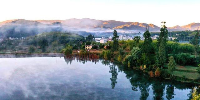 自在嵩明丨层峦碧水、林间野趣、美食垂钓……近郊旅行就来杨桥西山大村子