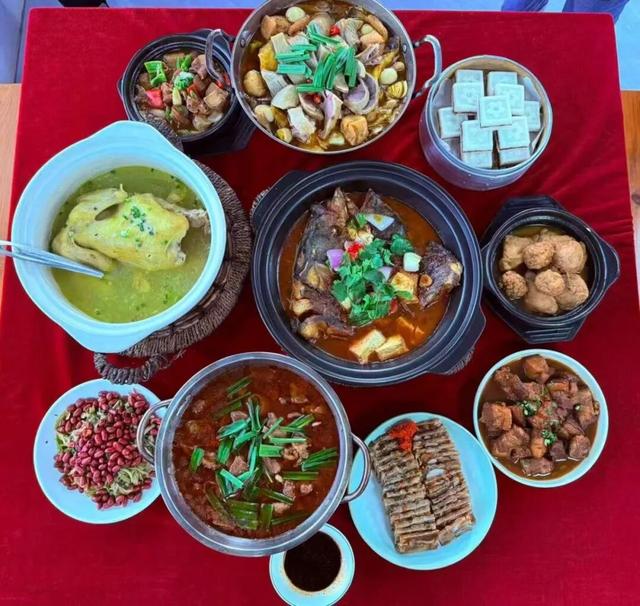 慢城千人长街宴，本周日开席！