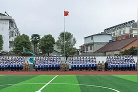 逐梦新征程 军训展锋芒——望江县第一小学开展国防教育军事训练活动图片