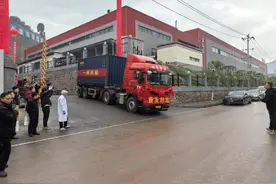 启程“出海”！石柱首批即食莼菜产品发往日本图片