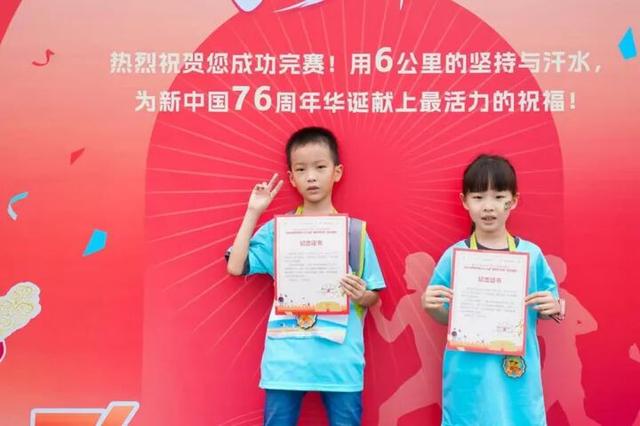 一起走进，秋日里的城墙之旅→