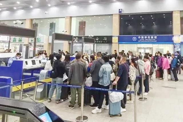 珲春暑期跨境旅游持续升温
