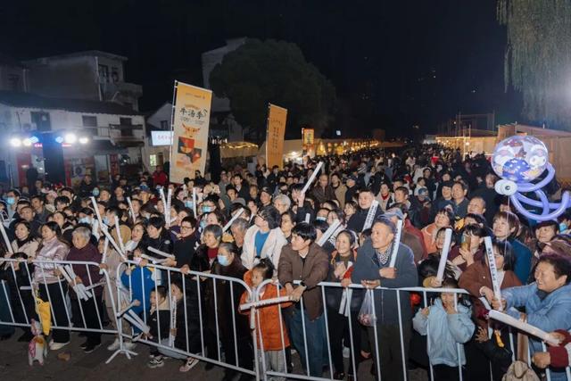 大批游客涌入！义乌这里今年又火了