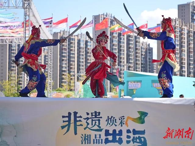 不拼演出拼干货，未有笙歌有鸿图——第五届湖南旅游发展大会开幕式暨文旅产业投融资大会侧记