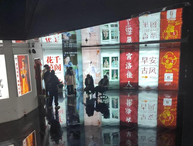 探访北京旅拍 “格格加工厂” ，火爆背后如何避雷？