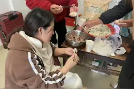 威宁：“兵妈妈”轮椅上的家国情怀图片