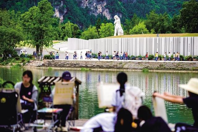 神秘湘西 玩法由你