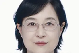 人老骨松？学会“四字诀” ，轻松强健骨骼图片