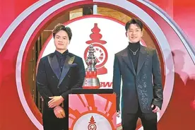 广州仔梁伟铿饮“头啖汤”图片