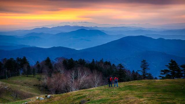 乘着高铁游白山 | “百区百景”打卡攻略之临江市老秃顶子景区