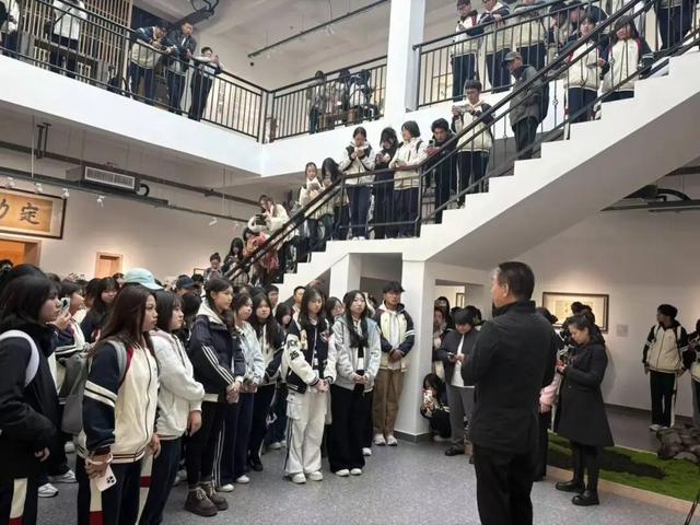 今天352人涌向长春这里，竟是为了……