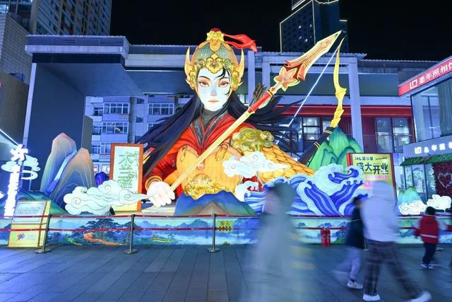 【湾里庙步行街】流光溢彩湾里庙