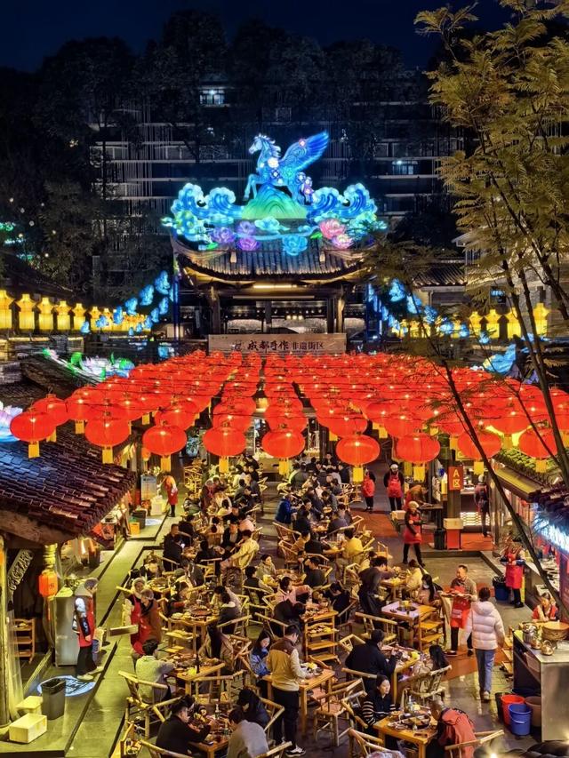 成都灯会集体官宣，期待值拉满~