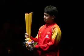（体育）乒乓球——WTT中国大满贯：林诗栋夺冠(4)图片