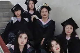 湖北大学“圆周率”寝室全员圆梦：组学习搭子，成立面试小组每天晚上模拟面试图片