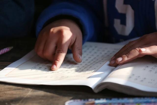 老俞闲话｜在海拔4800米，写下理想主义