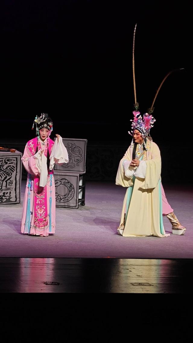 近60年未演！“梅花”刘谊领衔川剧《连环计》演绎三国美学